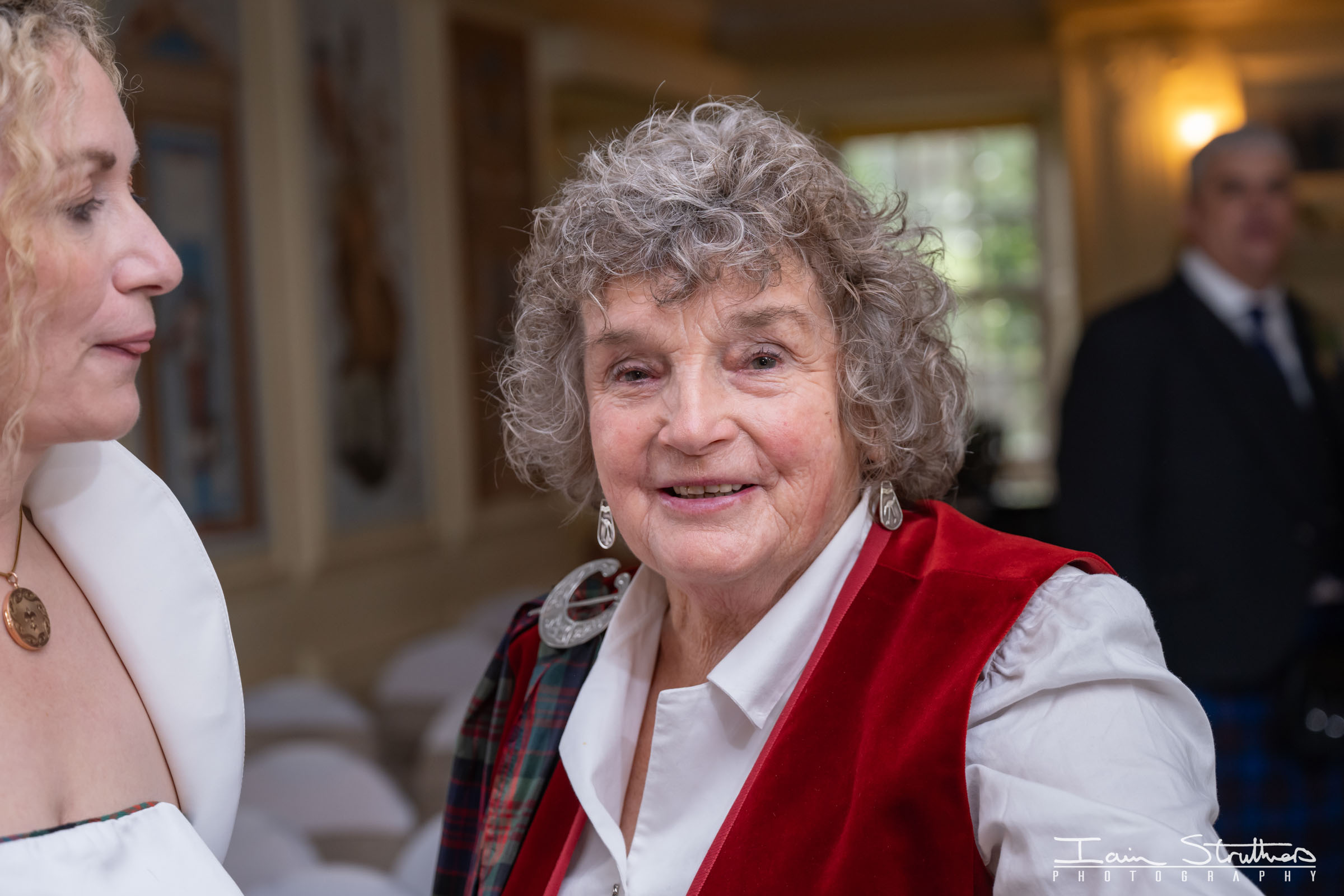 Miriam & Ruaraidh wedding photograph 43