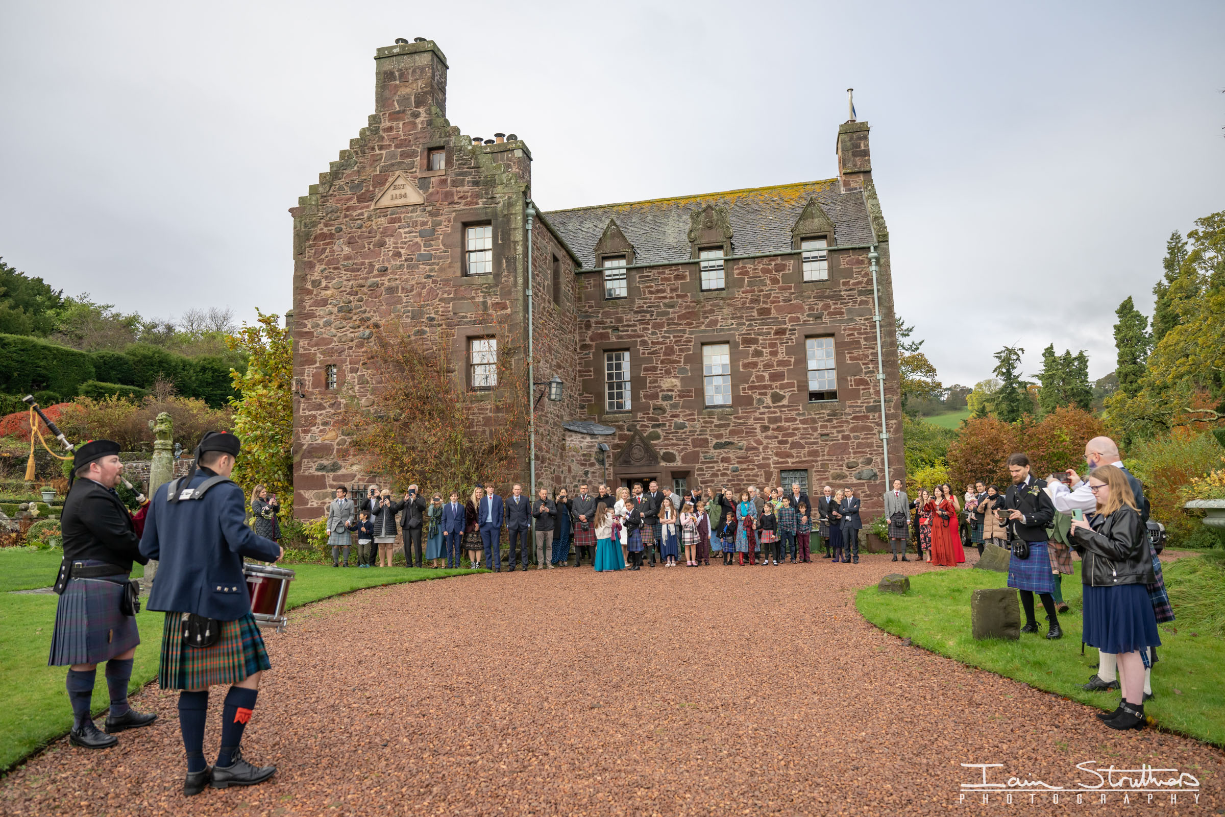 Miriam & Ruaraidh wedding photograph 45