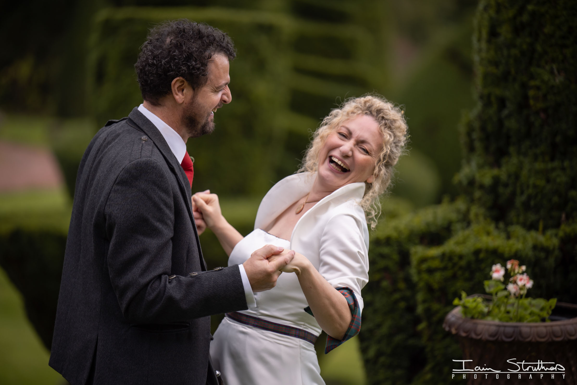Miriam & Ruaraidh wedding photograph 51