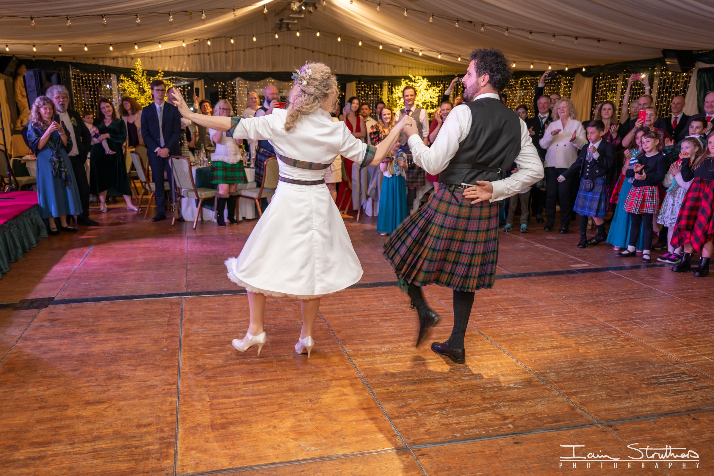 Miriam & Ruaraidh wedding photograph 90