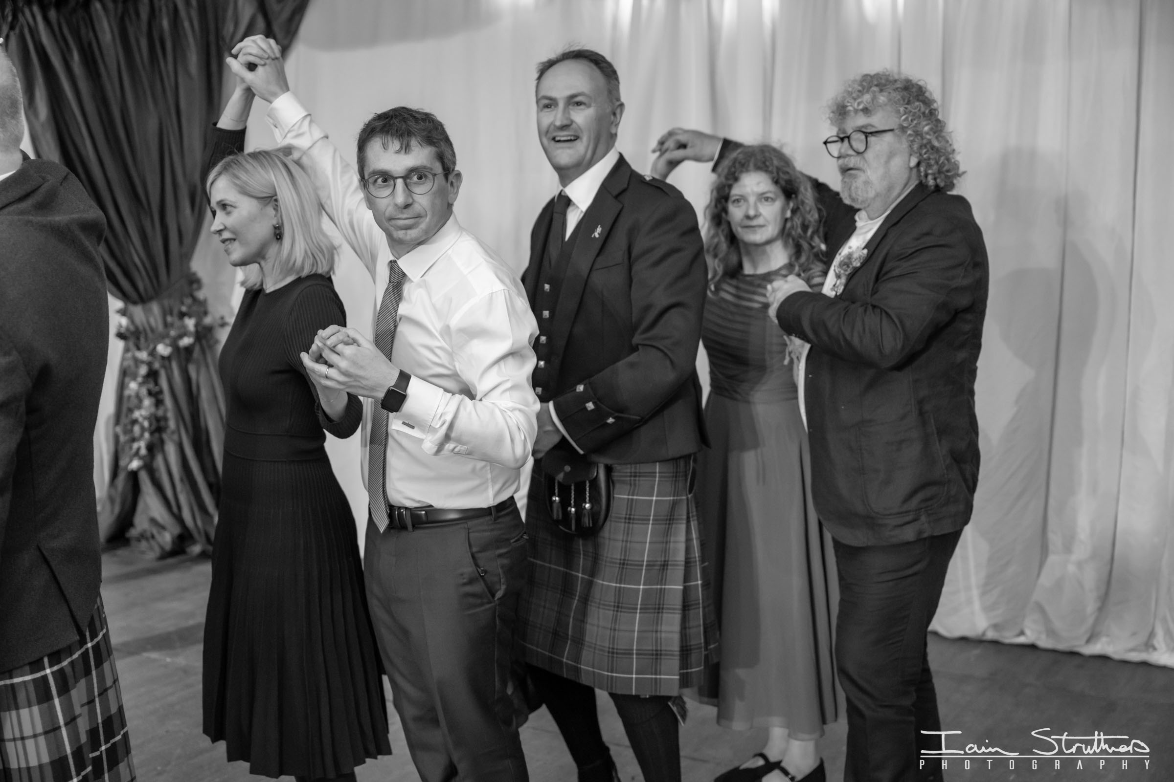 Miriam & Ruaraidh wedding photograph 94