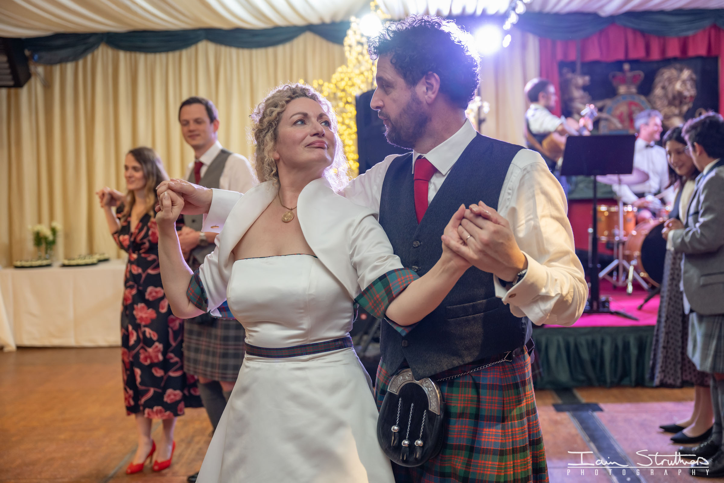 Miriam & Ruaraidh wedding photograph 97