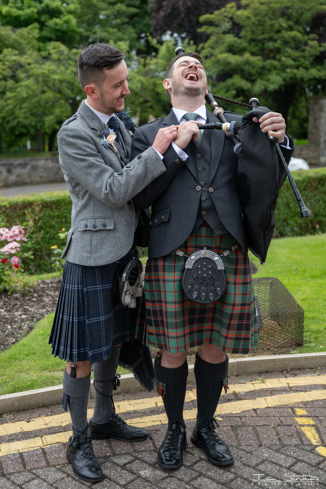 Allana & Paul wedding photograph 13