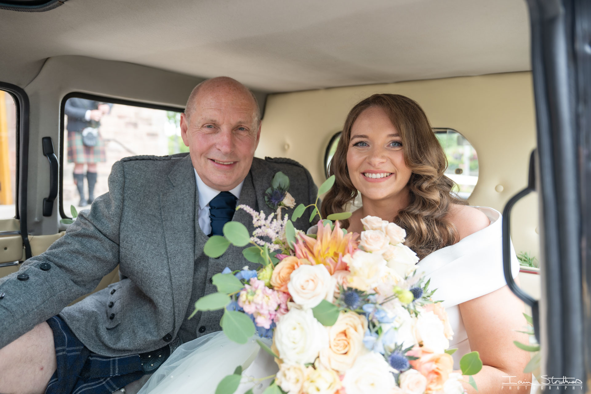 Allana & Paul wedding photograph 15