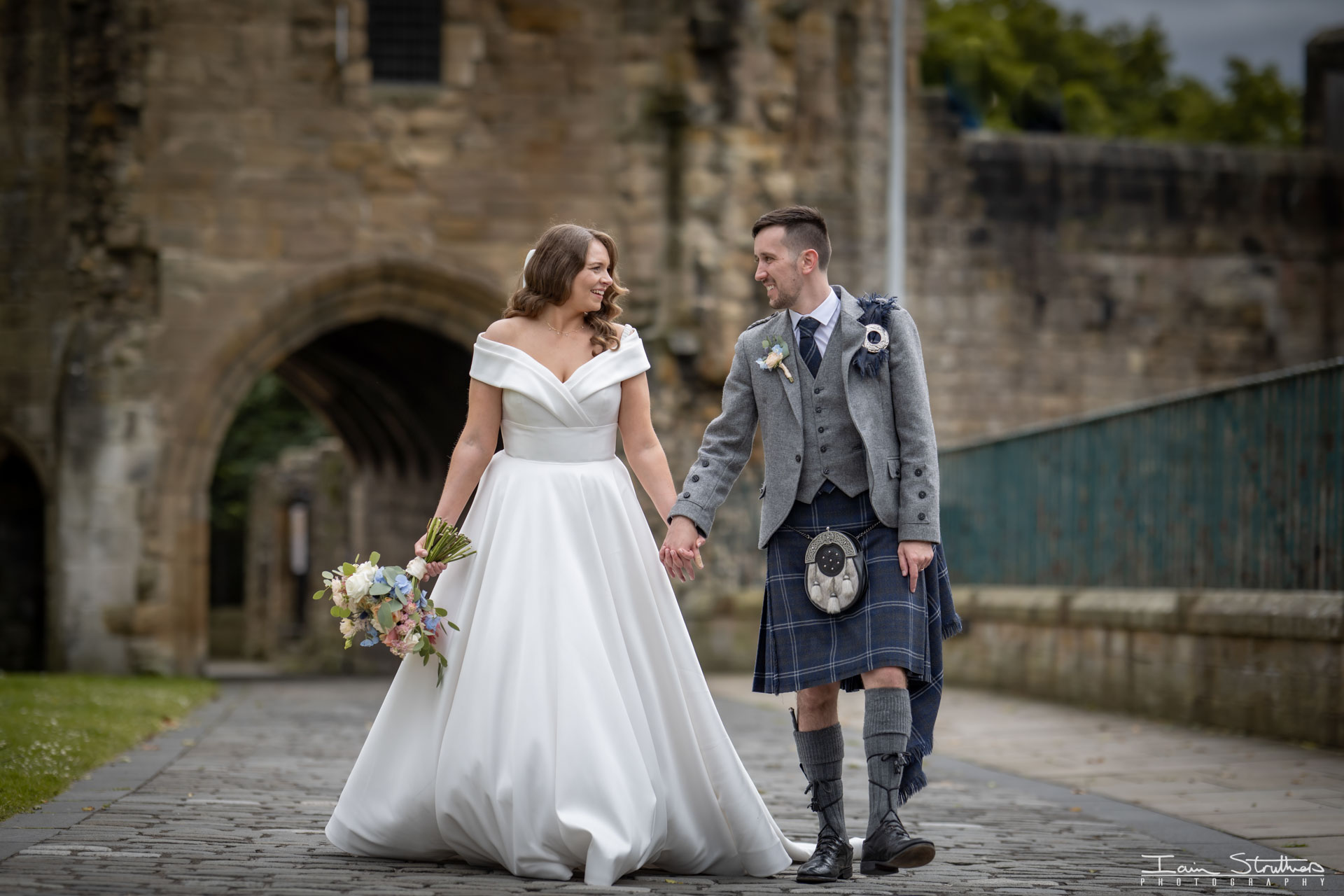 Allana & Paul wedding photograph 43