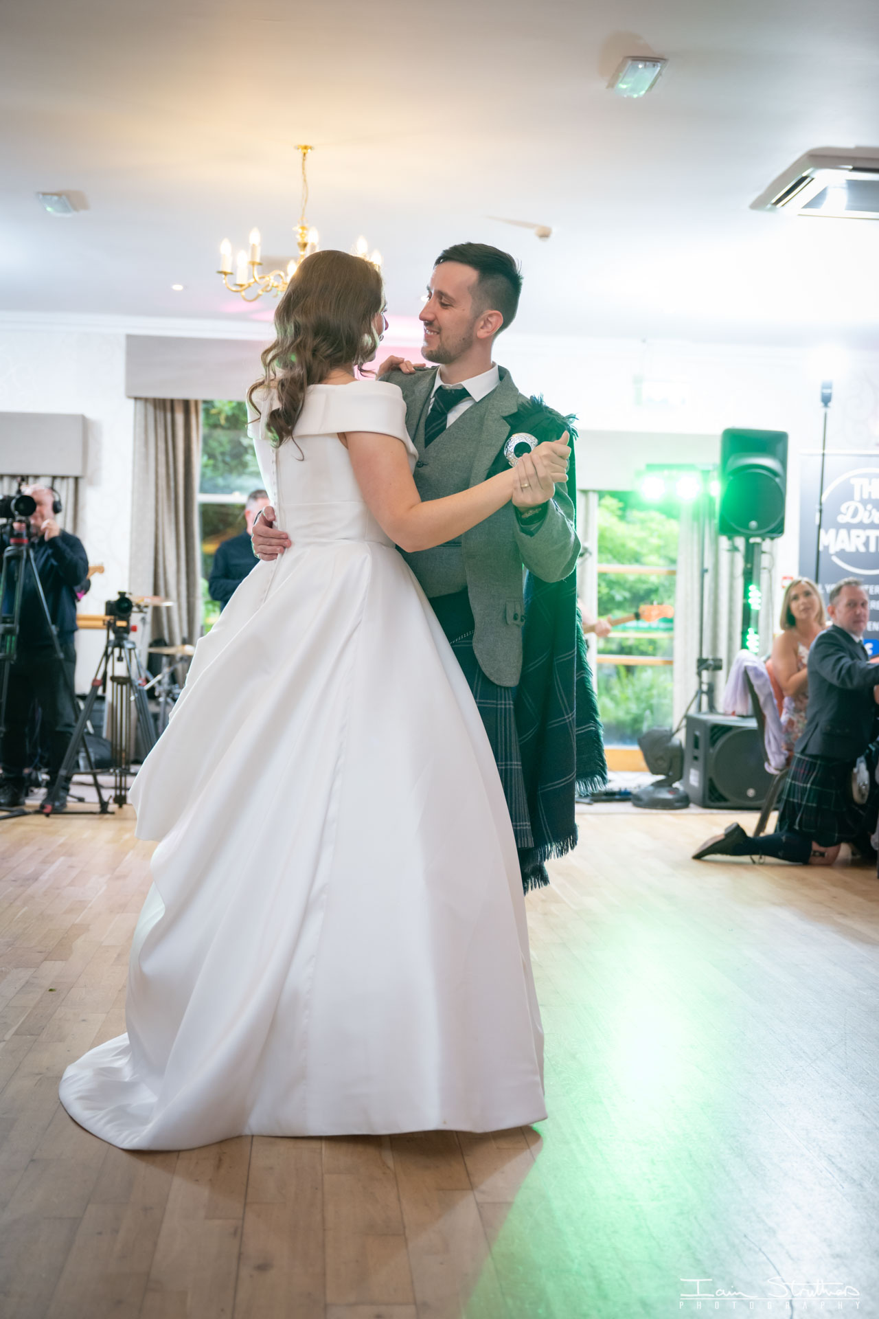 Allana & Paul wedding photograph 65