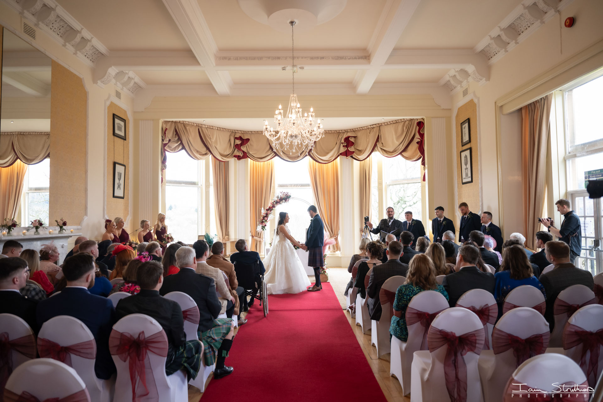 Rachel & Max wedding photograph 12