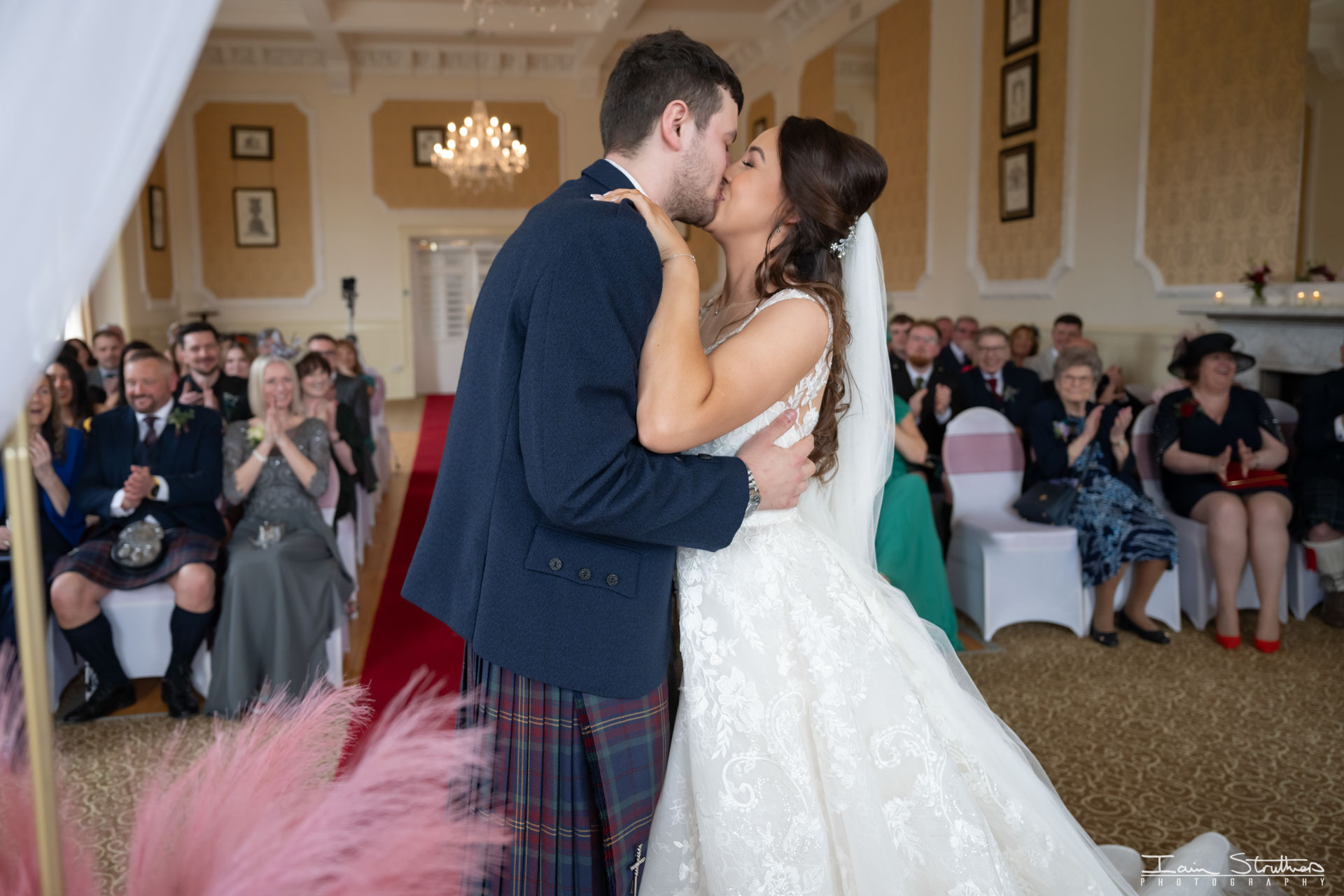 Rachel & Max wedding photograph 16