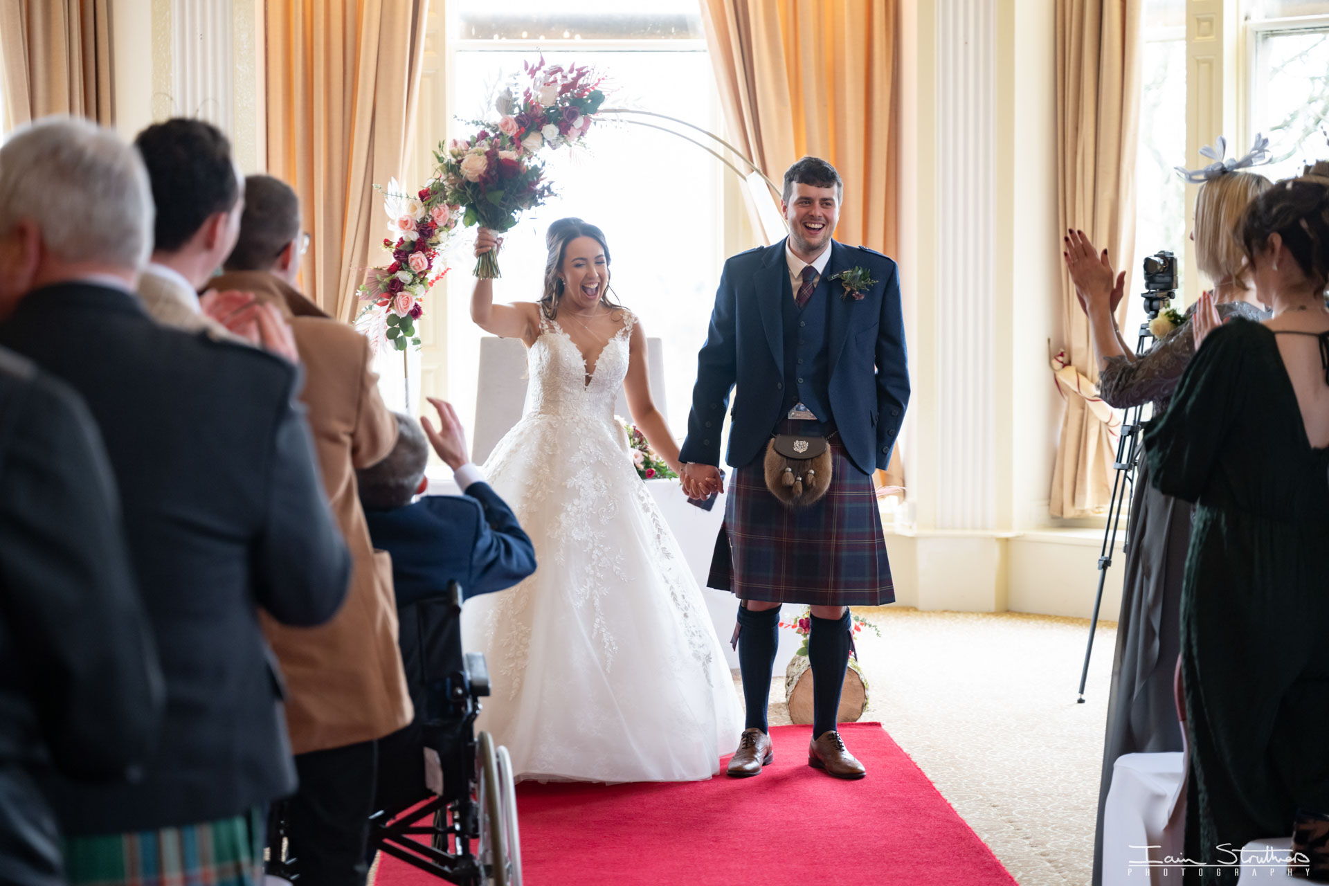 Rachel & Max wedding photograph 18