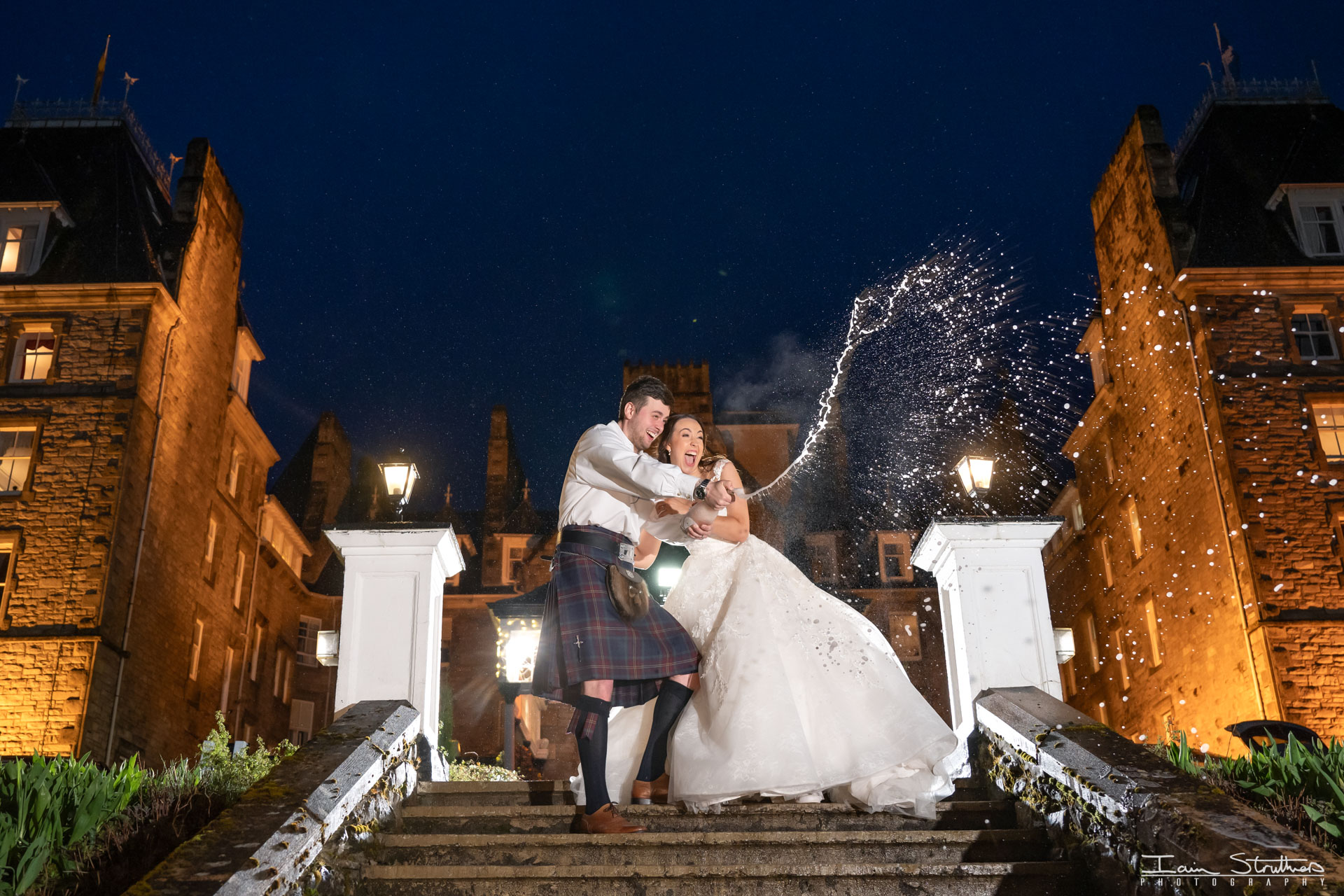 Rachel & Max wedding photograph 70