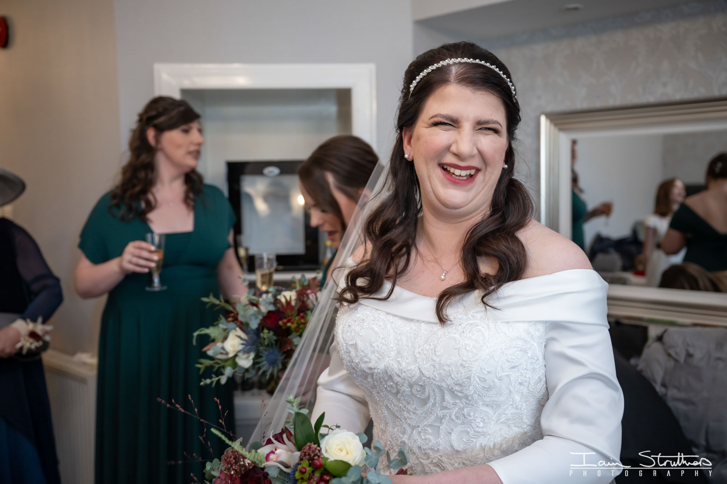 Robyn & Daniel wedding photograph 12