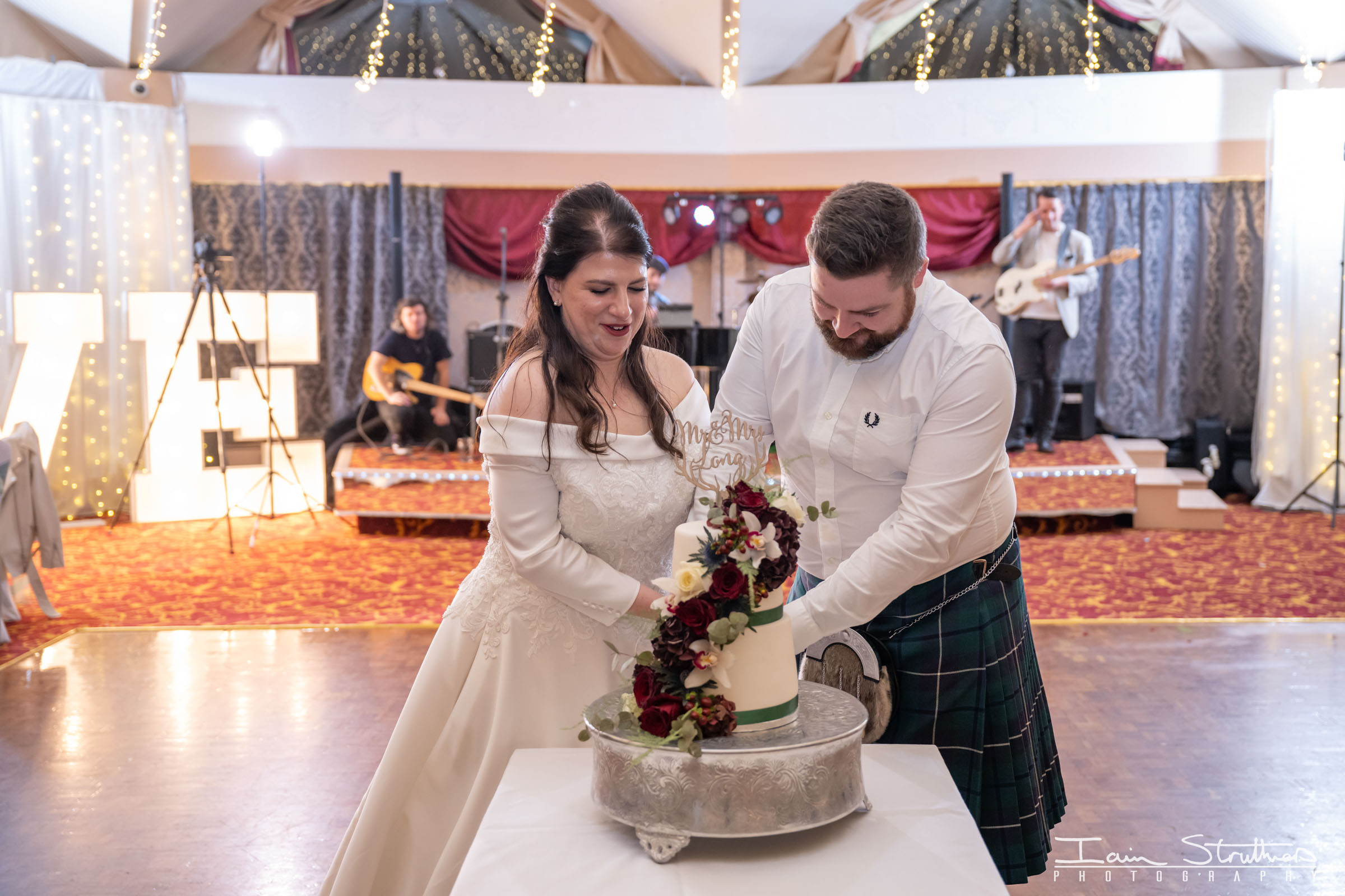 Robyn & Daniel wedding photograph 63