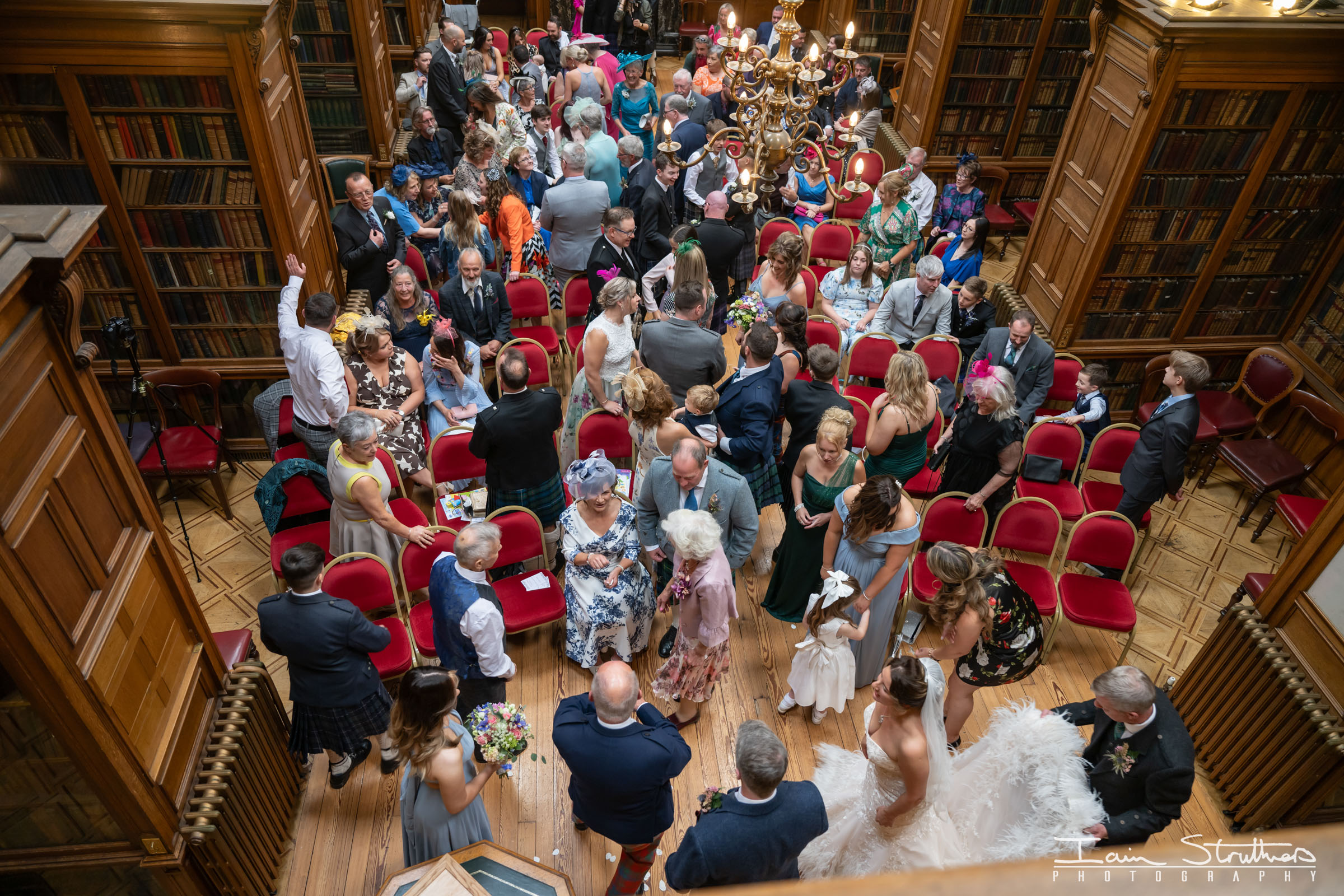 Rona & Ross wedding photograph 19
