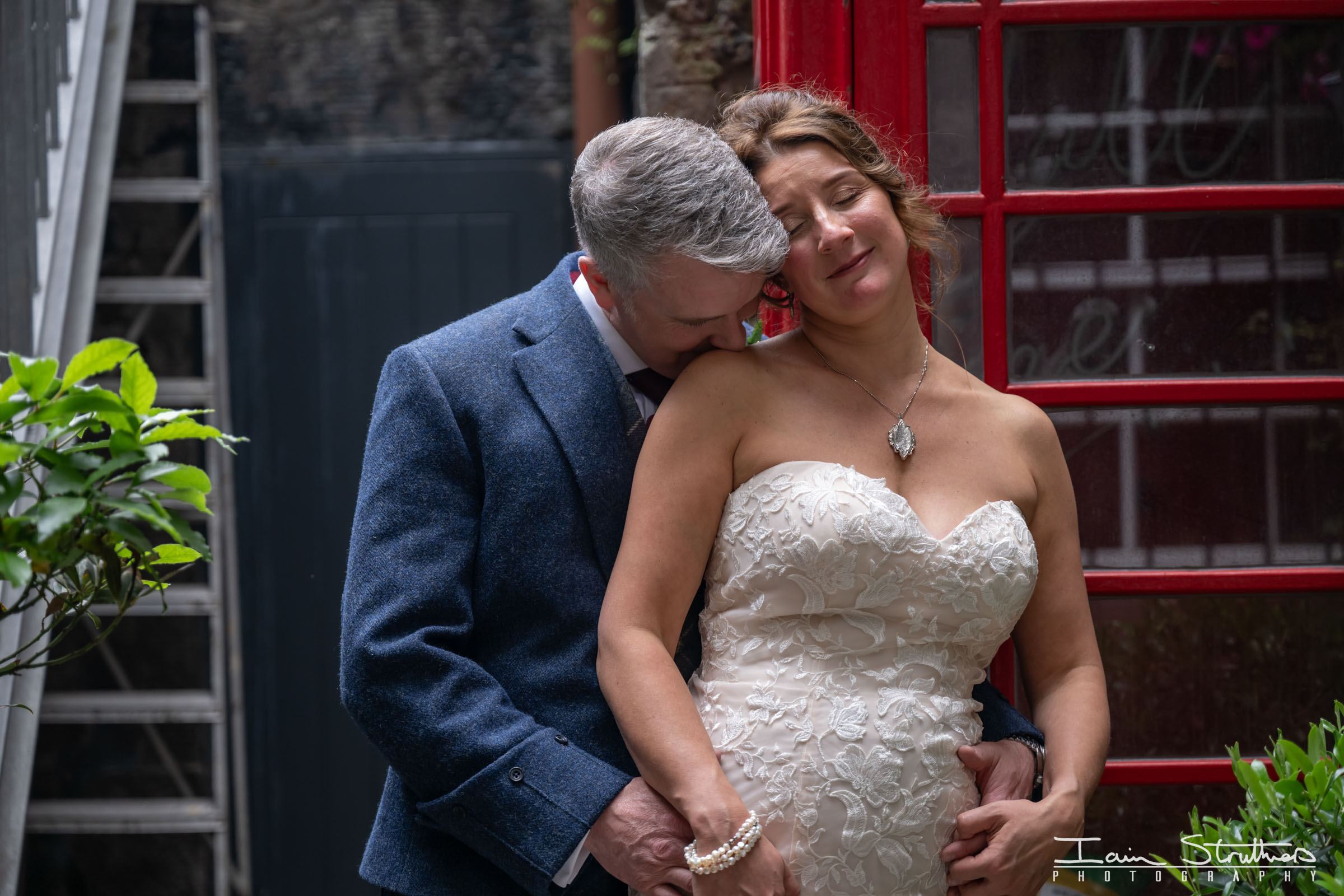 Rona & Ross wedding photograph 38