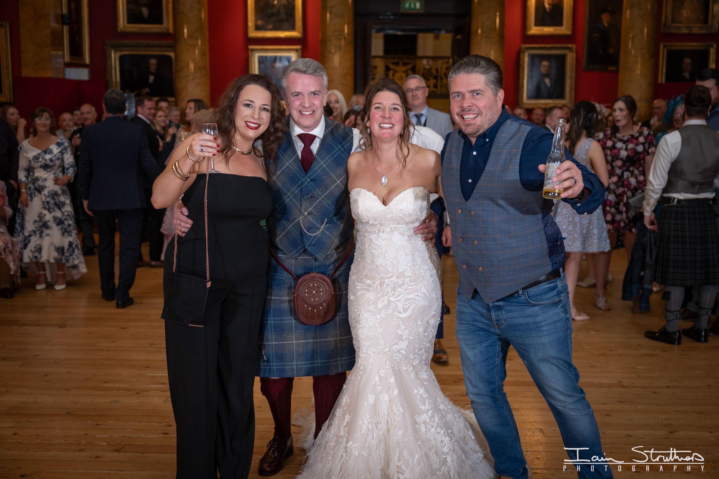 Rona & Ross wedding photograph 61