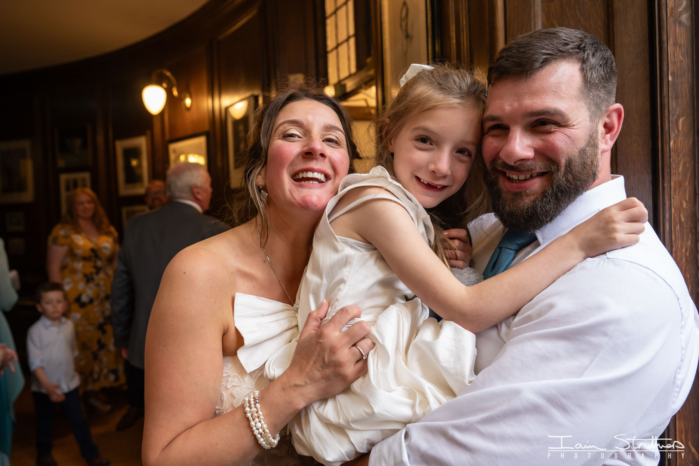 Rona & Ross wedding photograph 73